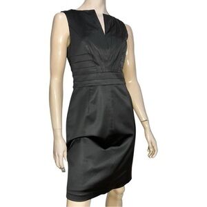 Kay Unger New York Women’s Size 8 Black Satin Split Neck Sheath Mini Dress